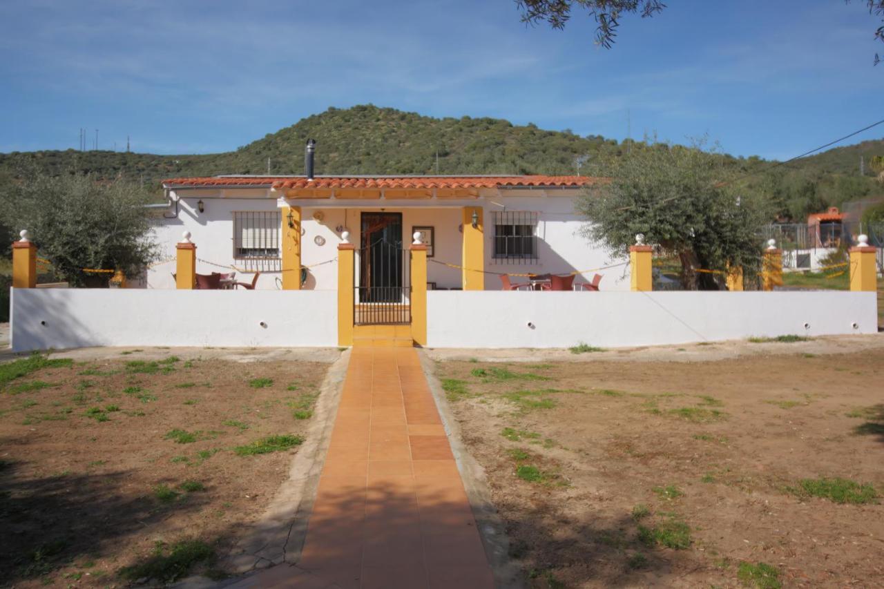 Casa Rural Los Naranjo Jerez De Los Caballeros Esterno foto